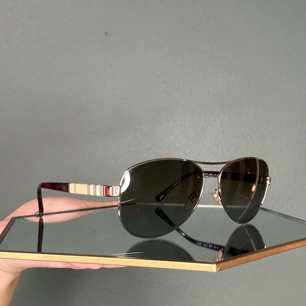 Burberry Polarized Aviator Sunglasses